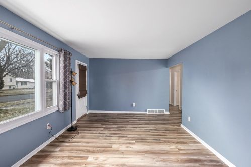 2536 Chaparral St, Kalamazoo MI  49006-1329 exterior