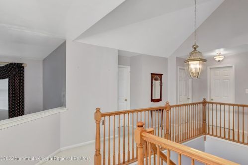 19 Cres Rd, Old Bridge NJ 08857-4101 exterior