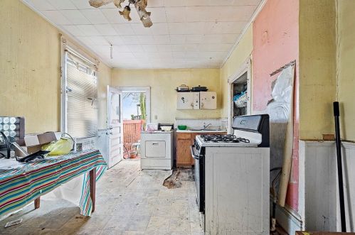 106 Fountain, Pittsburgh PA 15238-3420 exterior