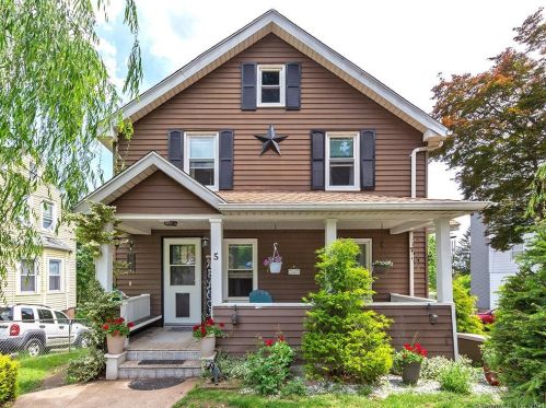 5 Commonwealth Ave, New Britain CT  06053-2913 exterior