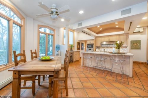 122 Upper Mtn Ave, Montclair NJ 07043-1428 exterior