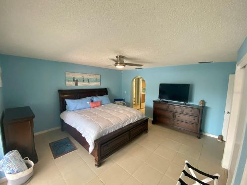 7415 Islander Ln, Port Richey FL  34667-3922 exterior