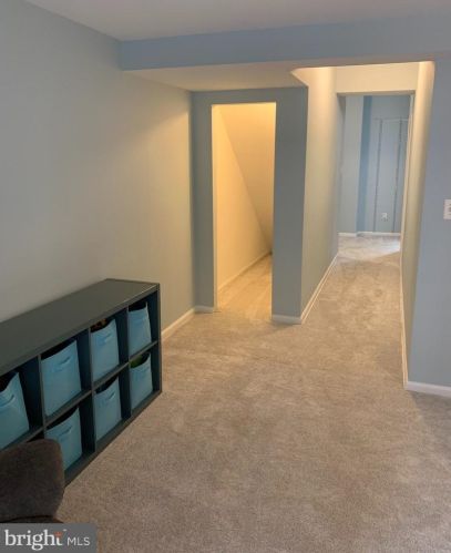 6579 Bermuda Grn Ct, Alexandria VA 22312-3106 exterior