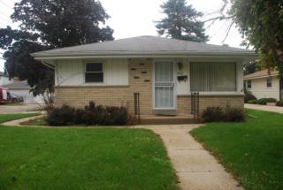4823 86th St, Milwaukee, WI 53225-4116