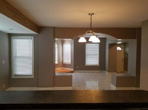 29 Morris St, Springfield MA  01105-2001 exterior