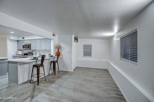 12616 20th Dr, Phoenix AZ  85029-2611 exterior