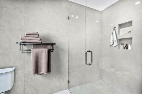 1940 Empress Ct, Naples FL 34110-8141 exterior