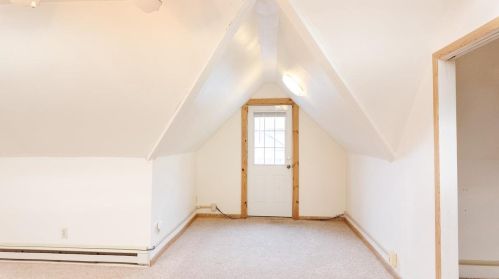 1915 University Ave, Madison WI 53726-3918 exterior