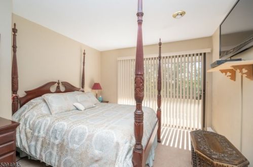 318 Eastview, Wharton NJ 07885-1762 exterior