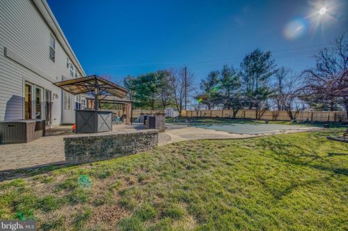 22 Sofia Ct, Blenheim, NJ 08012-5379