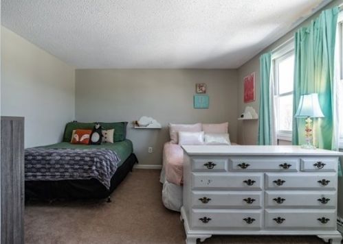 18 Hingston St, Peabody MA 01960-5825 exterior