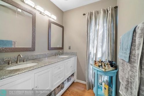 10190 Crosswind Rd, Boca Raton FL 33498-4739 exterior