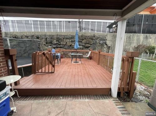 181 9 St, Fairview NJ 07022-1608 exterior