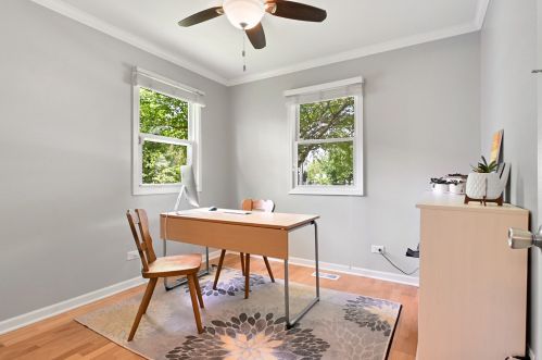 1328 Creighton Ave, Naperville IL 60565-2901 exterior