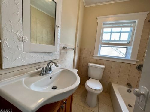 57 9th Ave, Paterson NJ  07506-1749 exterior