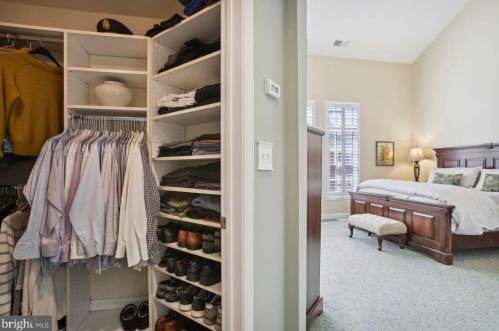 321 Fayette St, Alexandria VA 22314-2434 exterior