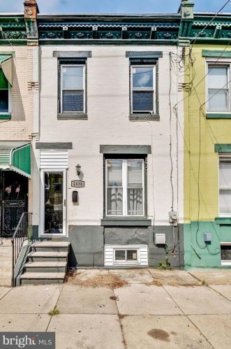 2438 28th St, Philadelphia, PA 19132-3504
