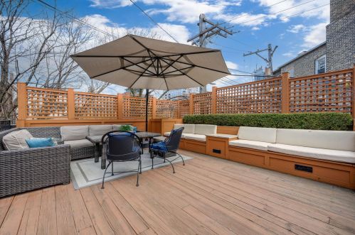 619 Belden Ave, Chicago IL 60614-3305 exterior