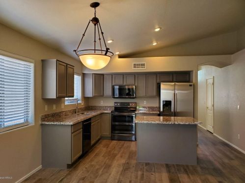 1614 Geronimo St, Chandler AZ  85224-5618 exterior