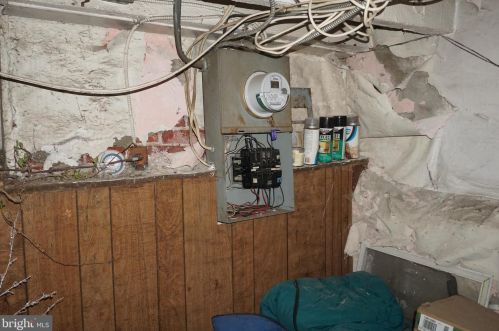 438 Federal St, Philadelphia PA 19147-5209 exterior