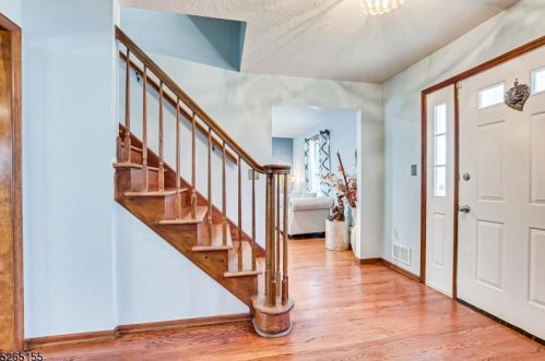 48 Morgan Ln, Bridgewater NJ 08807-3008 exterior