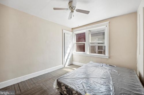 733 Wilson St, Chester PA 19013-2129 exterior