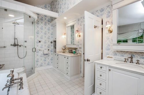 38 Long Pond Rd, Armonk NY 10504-2625 exterior