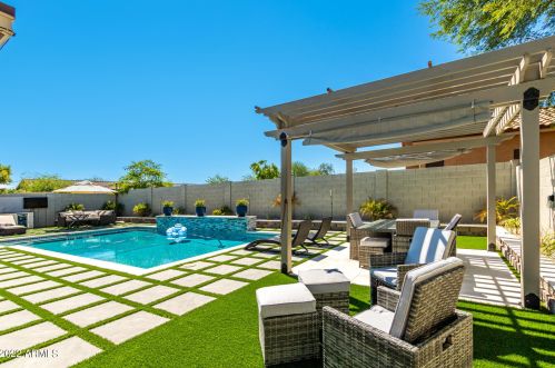 22640 47th Pl, Phoenix AZ  85050-6905 exterior