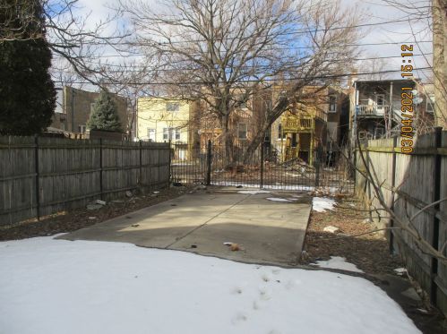 4024 Arthington St, Chicago IL 60624-3501 exterior