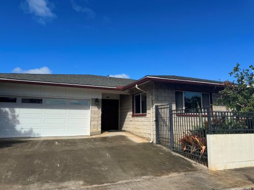 984 Ala Lehua St, Honolulu, HI 96818-2302