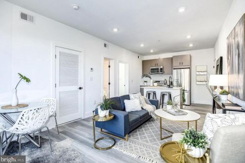 759 18th St, Washington DC 20009-1813 exterior