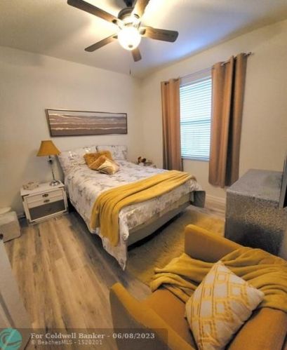 1807 Jamesport Dr, Fort Pierce FL 34953-4599 exterior