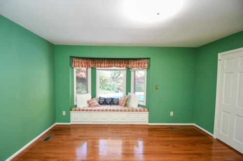 1179 Springdale Rd, Gainesville GA 30501-2443 exterior