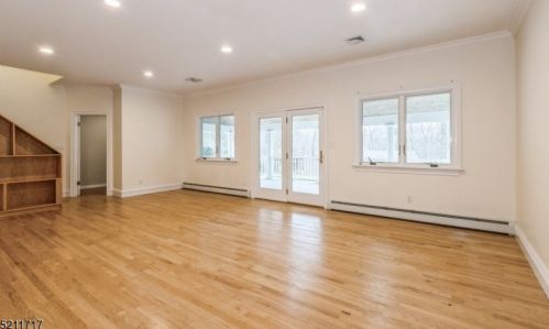 10 Mountainside Dr, Dover NJ  07869-2217 exterior