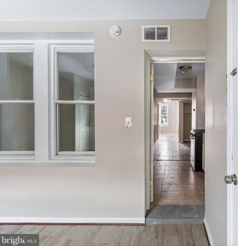 1212 16 St, Washington DC 20002-2502 exterior