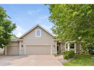 1330 Royal Oaks Dr, Saint Paul MN  55126-8487 exterior