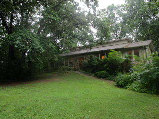 1100 Burning Tree Ln, Knoxville, TN 37923-1916