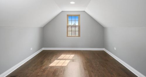 5548 Kilbourn Ave, Chicago IL  60629-4808 exterior