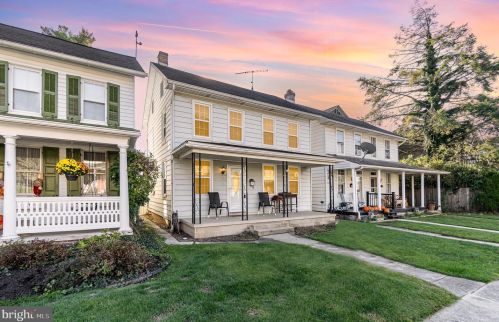 309 Walnut St, Hanover PA  17331-2537 exterior