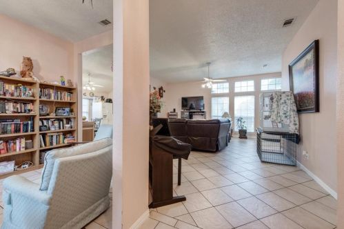 5905 Fox Dr, Frisco TX 75056-4472 exterior