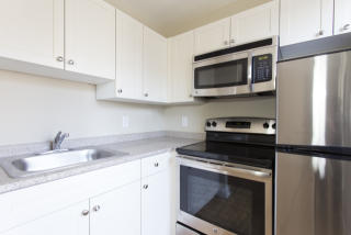 201 13th St, Philadelphia PA  19107-1629 exterior