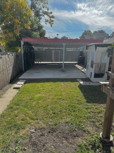 5165 Wabansia Ave, Chicago IL  60639-4440 exterior