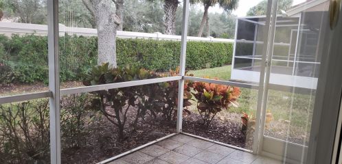 8490 Logia Cir, Boynton Beach FL 33472-7115 exterior