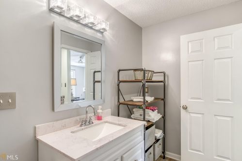 329 Granville Ct, Atlanta GA  30328-3434 exterior