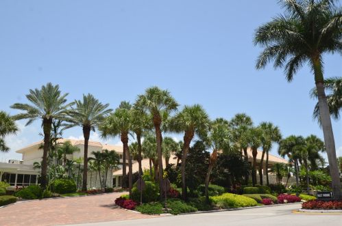 56 Is Dr, Boynton Beach FL 33435-3338 exterior