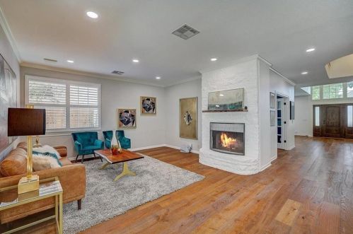 3112 Barton Pt Dr, Austin TX 78733-6345 exterior