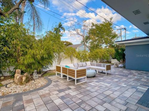 591 Luzon Ave, Tampa FL 33606-3623 exterior