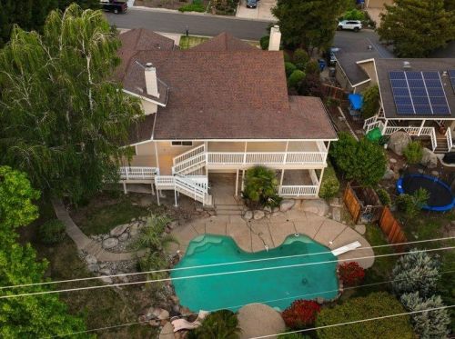 7217 Pne Grv Way, Folsom CA 95630-1952 exterior