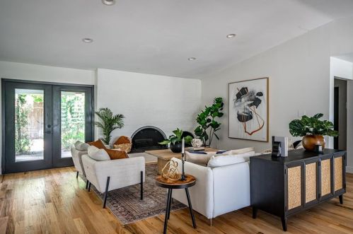 4045 Cedar Bayou Dr, Dallas TX  75244-7220 exterior