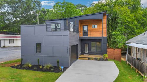 1313 Metropolitan Pkwy, Atlanta GA 30315-6230 exterior